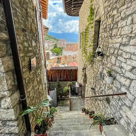 Casa de hóspedes Bujtina Kodiket *