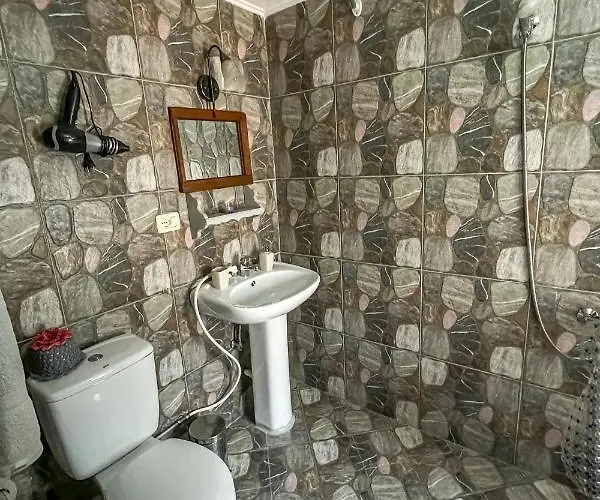 Bujtina Kodiket 4*