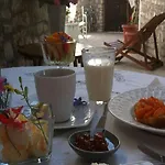 Bujtina Kodiket