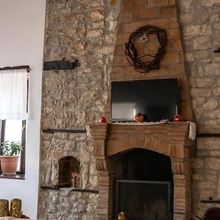 Bujtina Kodiket Guest house