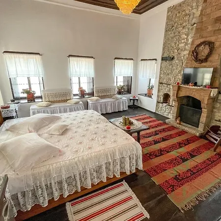Bujtina Kodiket Guest house